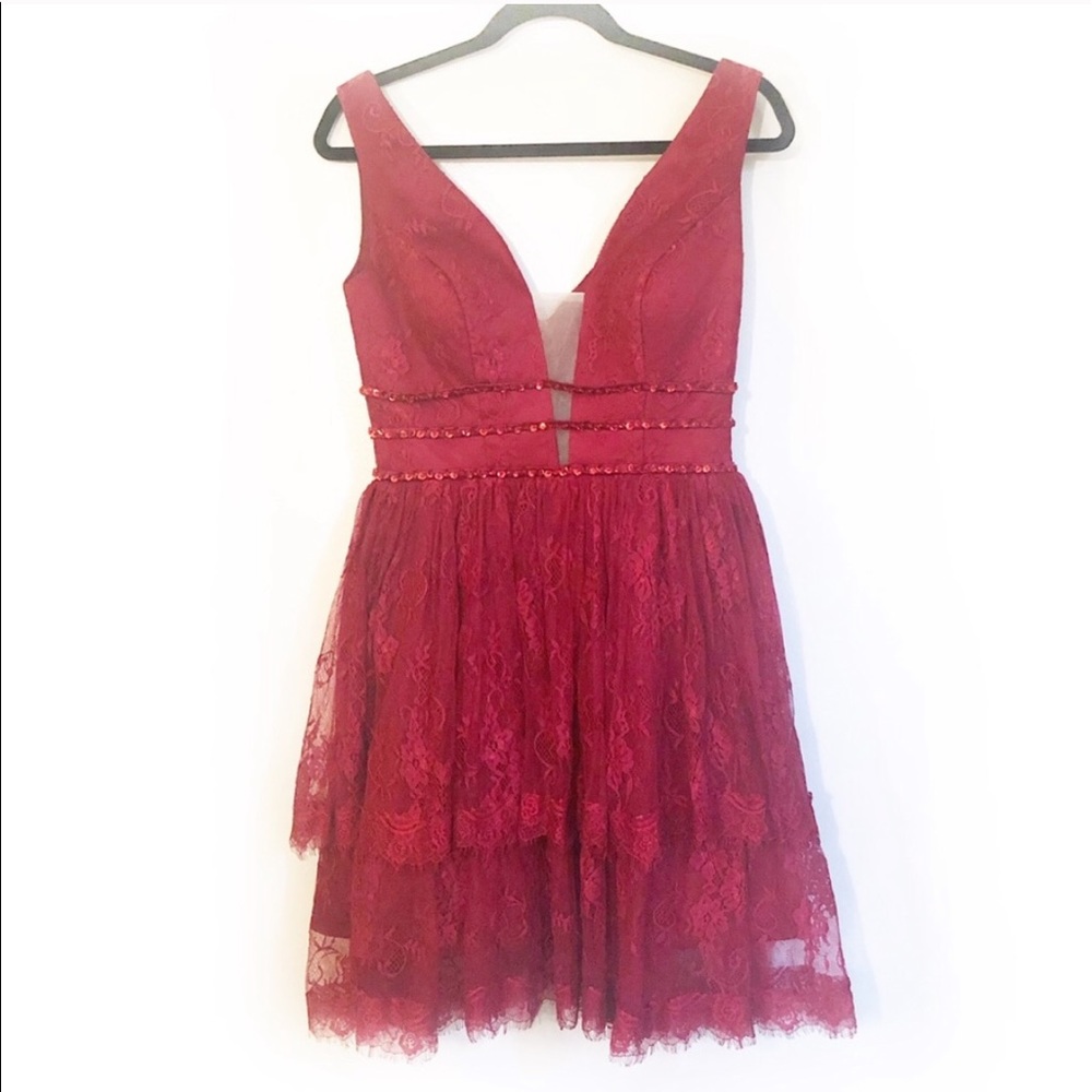 Gloryava Red Lace Deep V Neck Formal Cocktail Prom Dress A Line